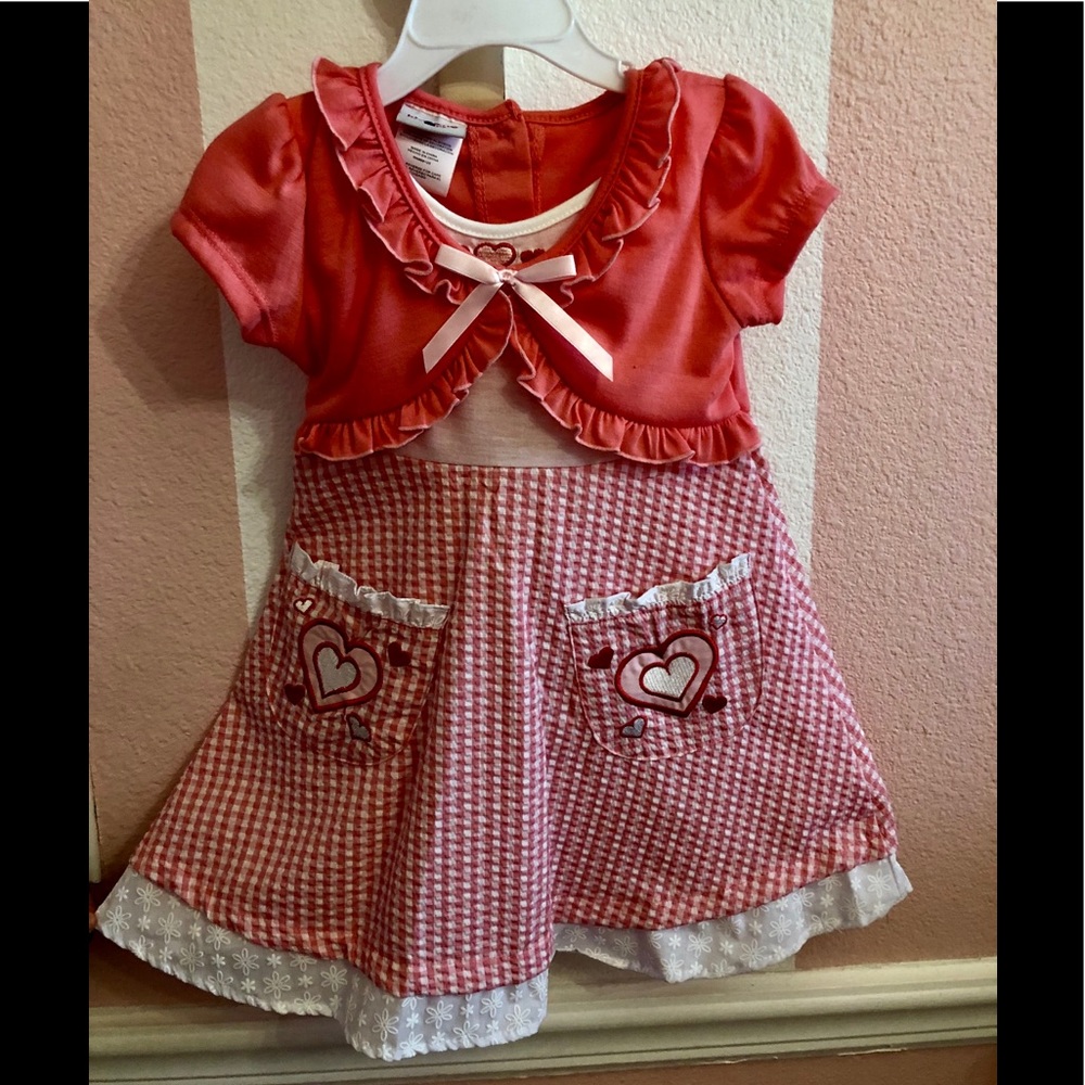 Girls Kid Zone Heart Dress. Size 2T. Never worn!